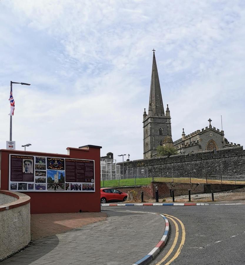 The Church Wall Apartment Londonderry Exterior photo